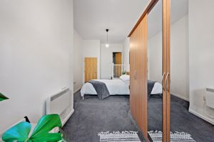 Photo 17- click for photo gallery